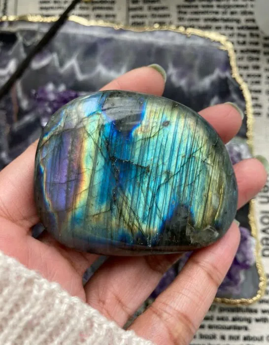 Healing Crystals & Stones 8