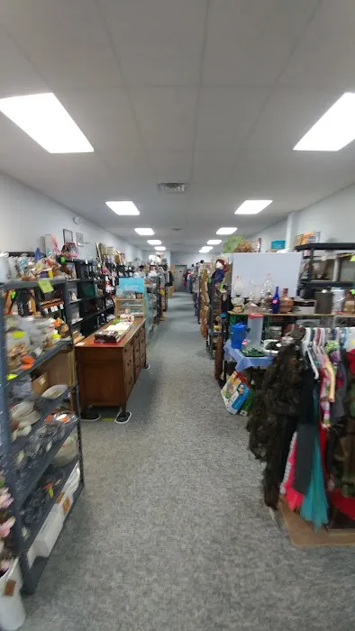 Nana D's Attic Resale Shop 5