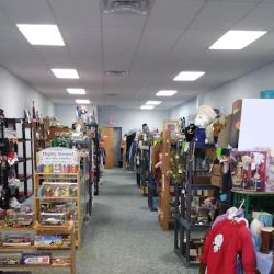 Nana D's Attic Resale Shop ico