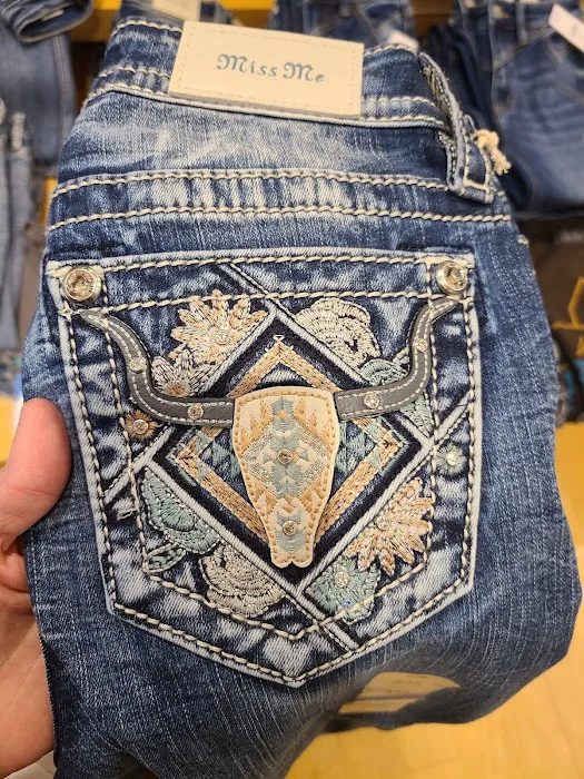 Buckle 8