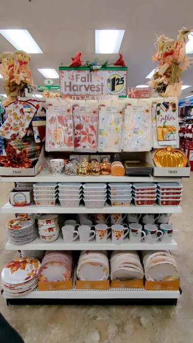 Dollar Tree 1