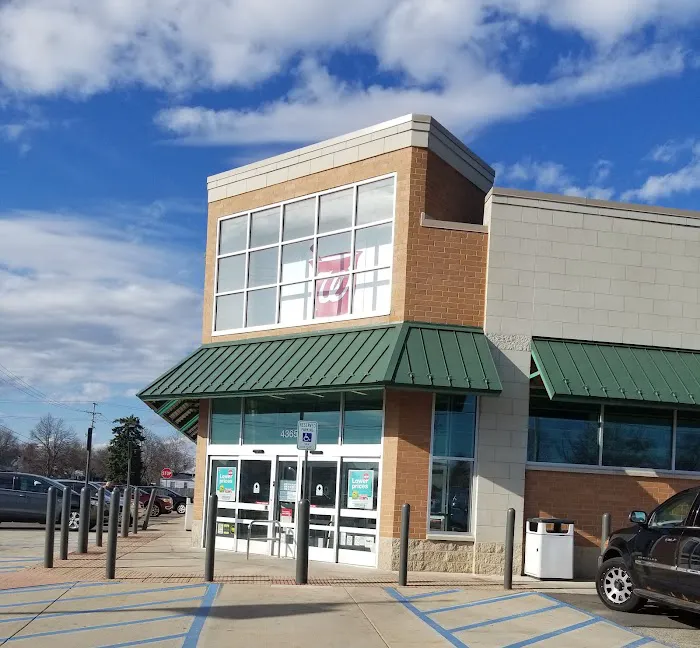 Walgreens 4