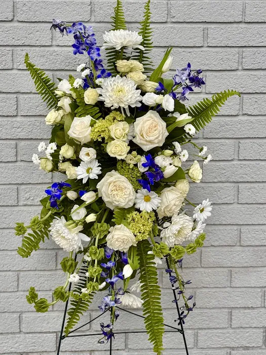Tandem Studio Floral and Gifts 6