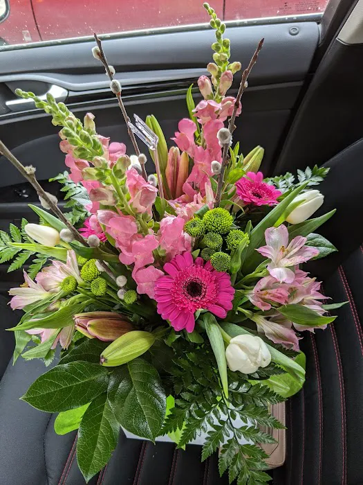 Holwerda Floral & Gifts 2
