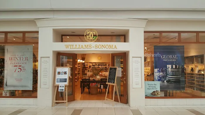 Williams-Sonoma 4