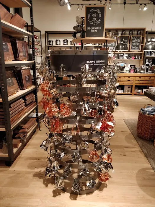 Williams-Sonoma 8