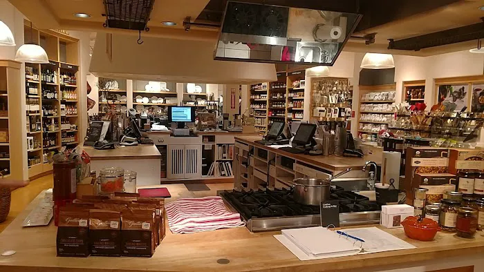 Williams-Sonoma 2