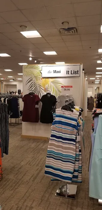 Macy's 0