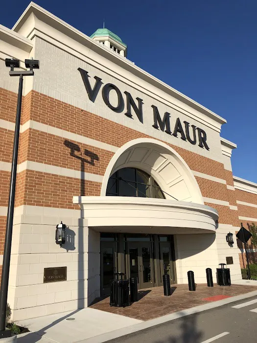 Von Maur 8