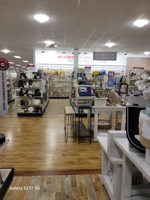 T.J. Maxx & HomeGoods 7