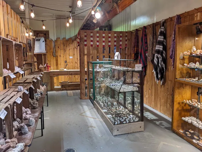 Rockhound Rock Shop 6