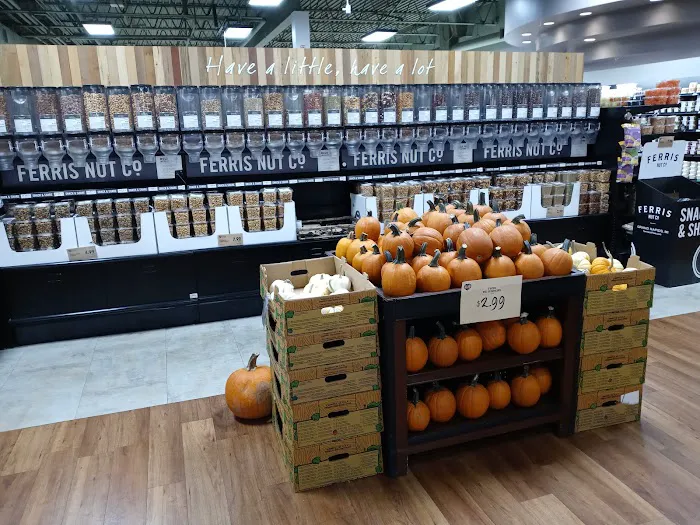 D&W Fresh Market 1