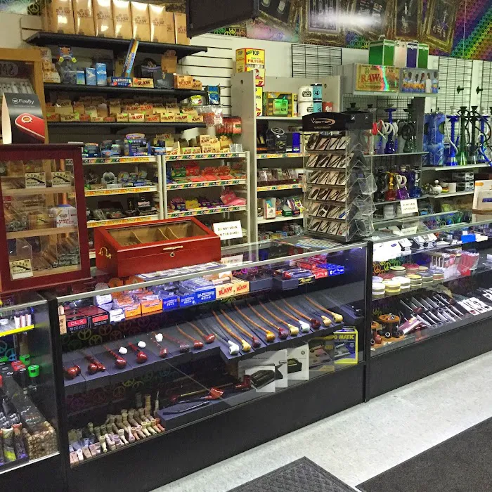 GR Cloud Smoke Shop 6
