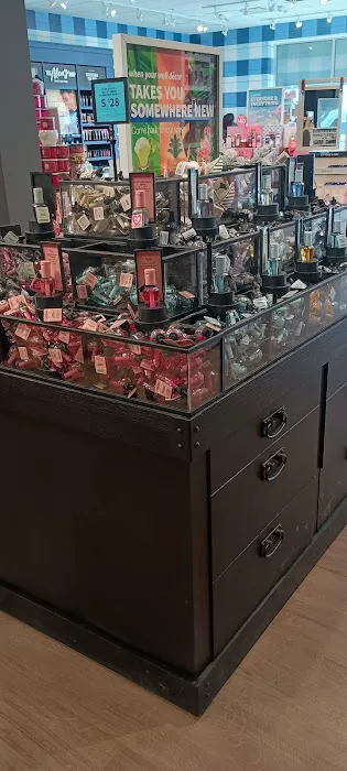 Bath & Body Works 2