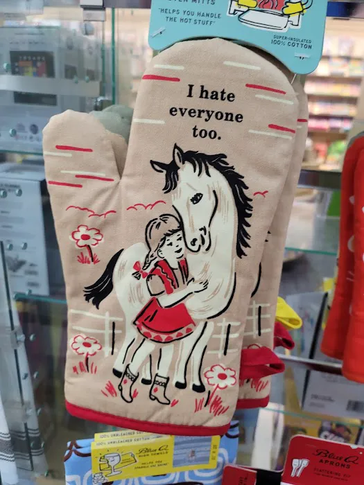 Di's Hallmark Shop 1