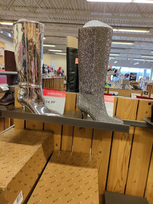 DSW Designer Shoe Warehouse 7