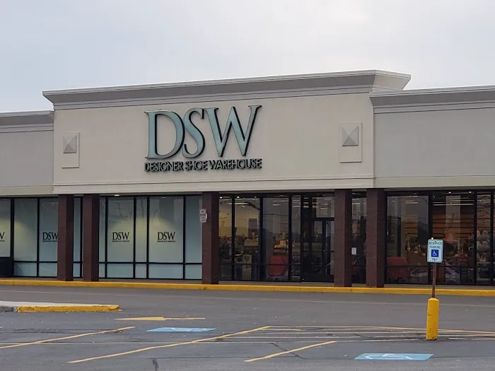 DSW Designer Shoe Warehouse 0