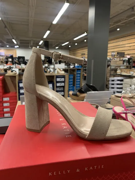 DSW Designer Shoe Warehouse 1