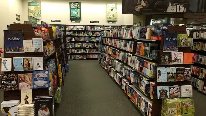 Barnes & Noble 5