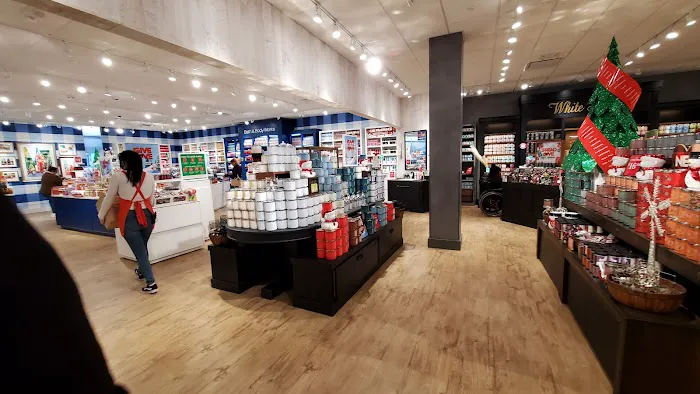 Bath & Body Works 0