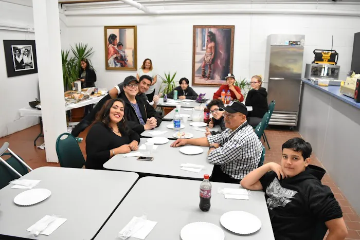 La Familia Stop-N-Shop 2