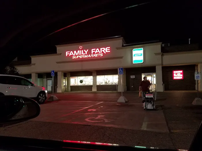Family Fare Supermarket 8