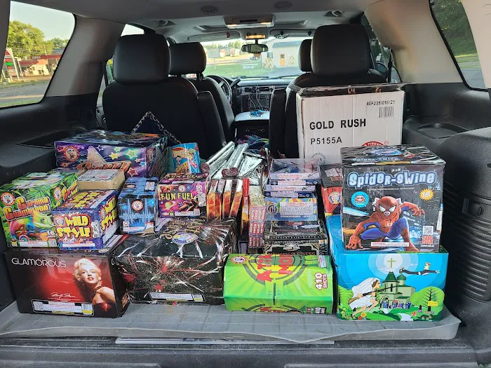 Crazy Mike's Fireworks 9