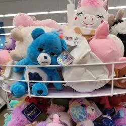 Five Below ico