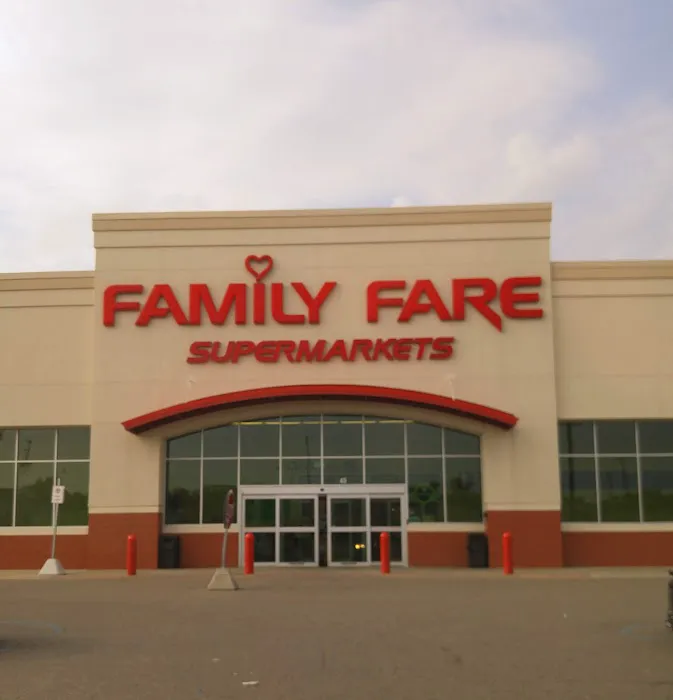 Family Fare Supermarket 4