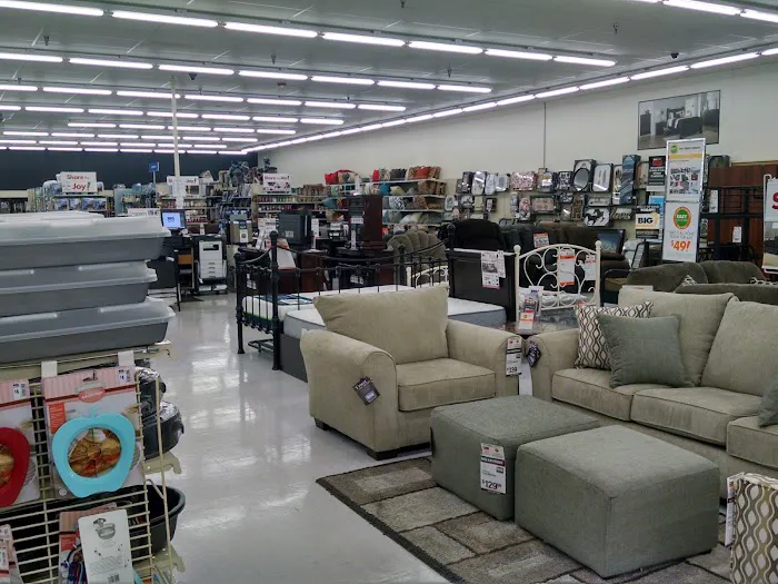 Big Lots 6