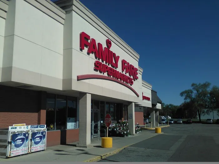 Family Fare Supermarket 0