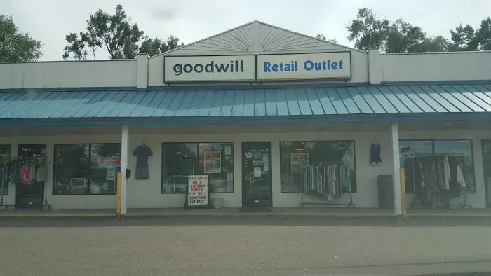 Goodwill Store 9