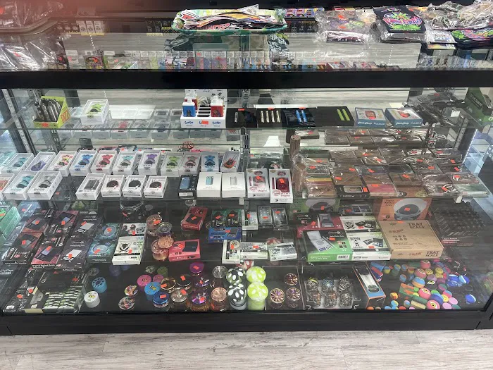 Plainfield smokes and vape 5