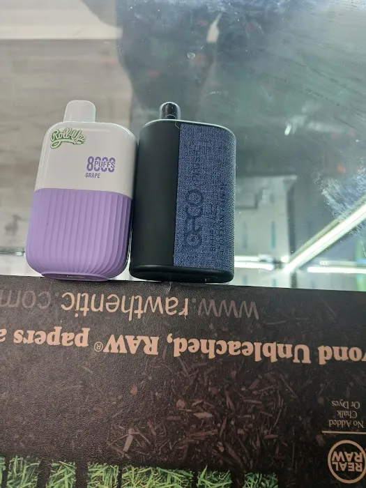Plainfield smokes and vape 3
