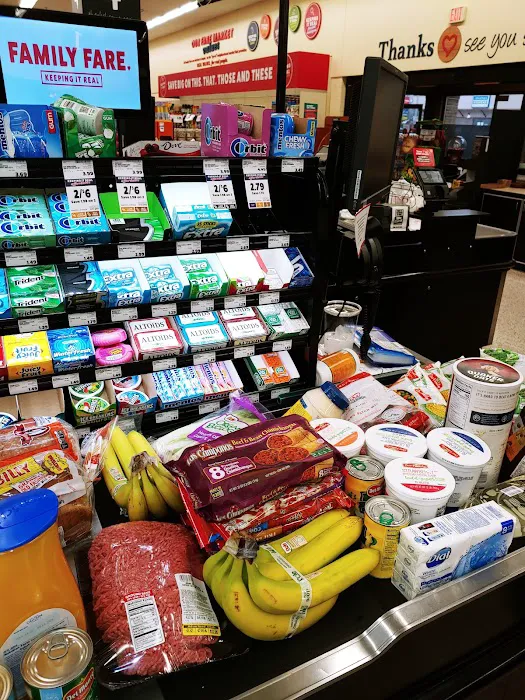 Family Fare Supermarket 1
