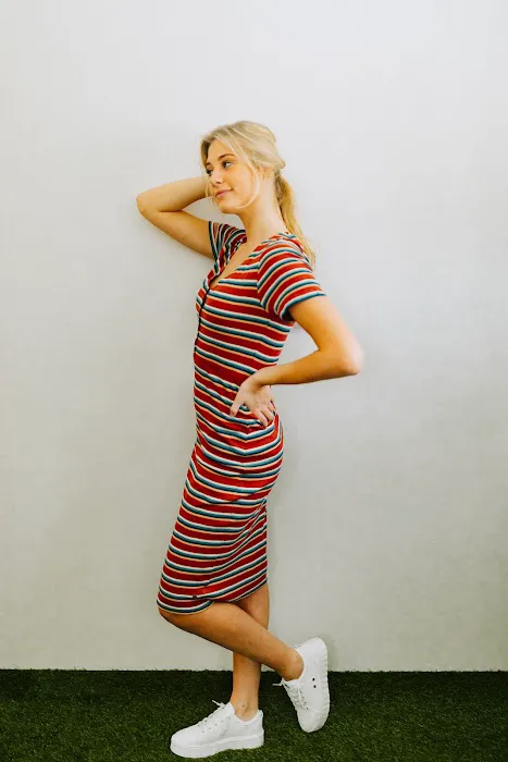 Paperdoll Boutique 0