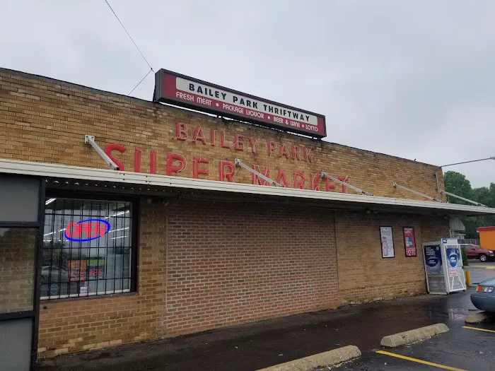 Bailey Park Thriftway 0