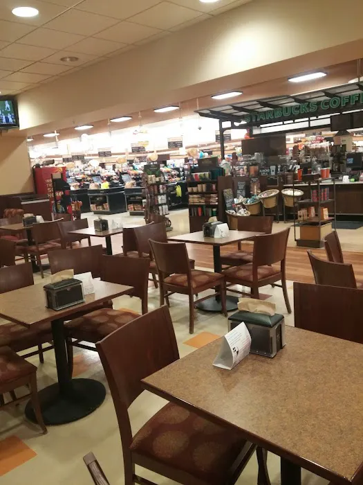 D&W Fresh Market 3