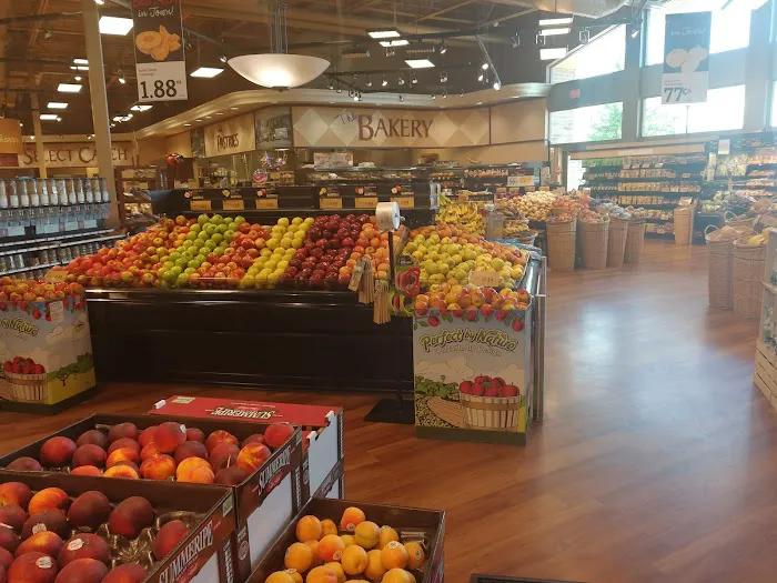 D&W Fresh Market 6