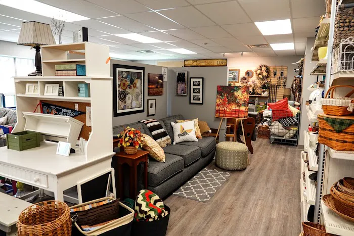 The Acorn Resale Shop 0