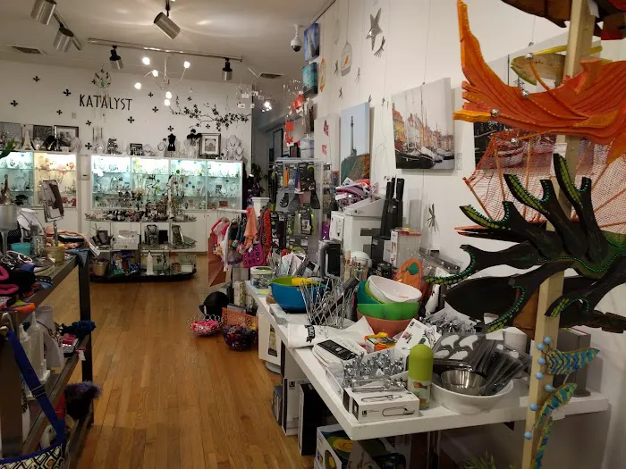 Katalyst Art Gallery & Gift Boutique 7