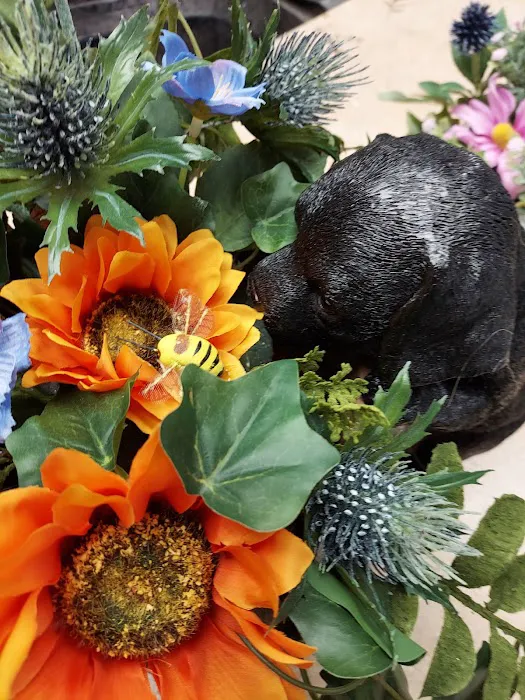 Hometown Floral & Gifts 6