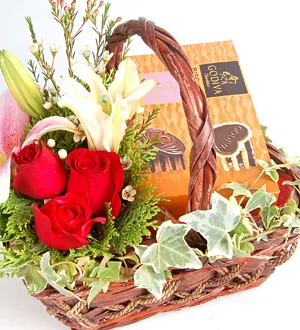 Hometown Floral & Gifts 7
