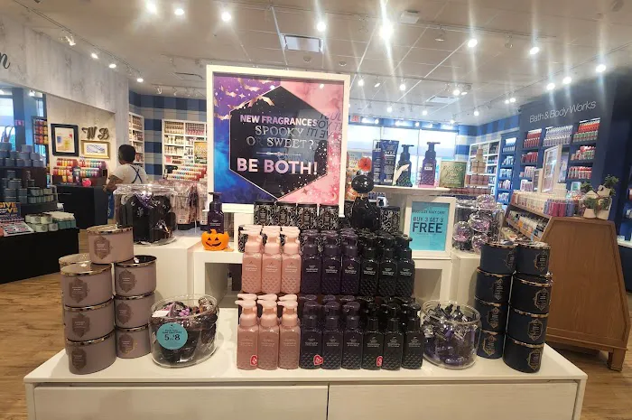Bath & Body Works 0