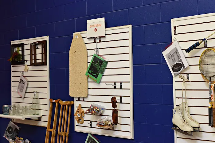 Goodwill Store 7