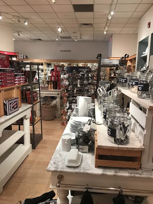 Williams-Sonoma 5
