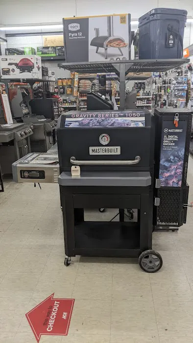 Grand Ledge Ace Hardware 2