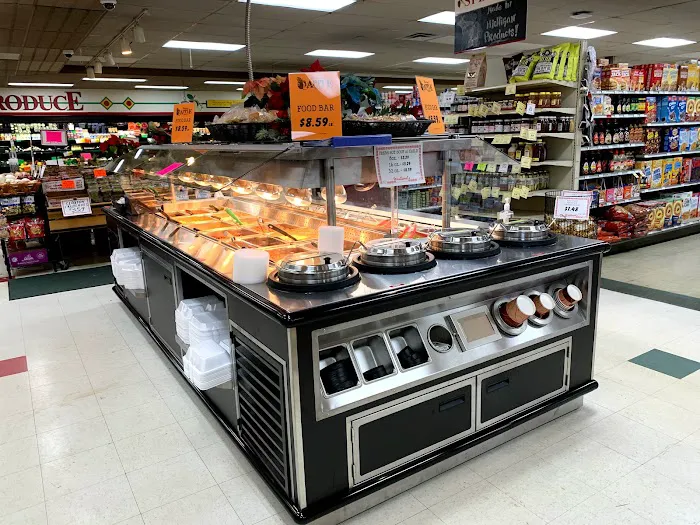 Westlund's Apple Market 6