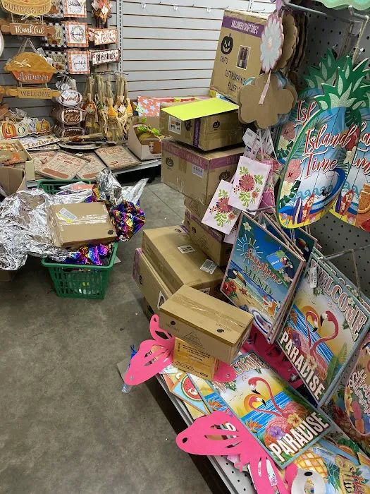 Dollar Tree 4