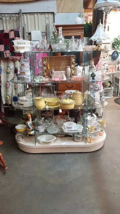 Clare Antique Mall 1